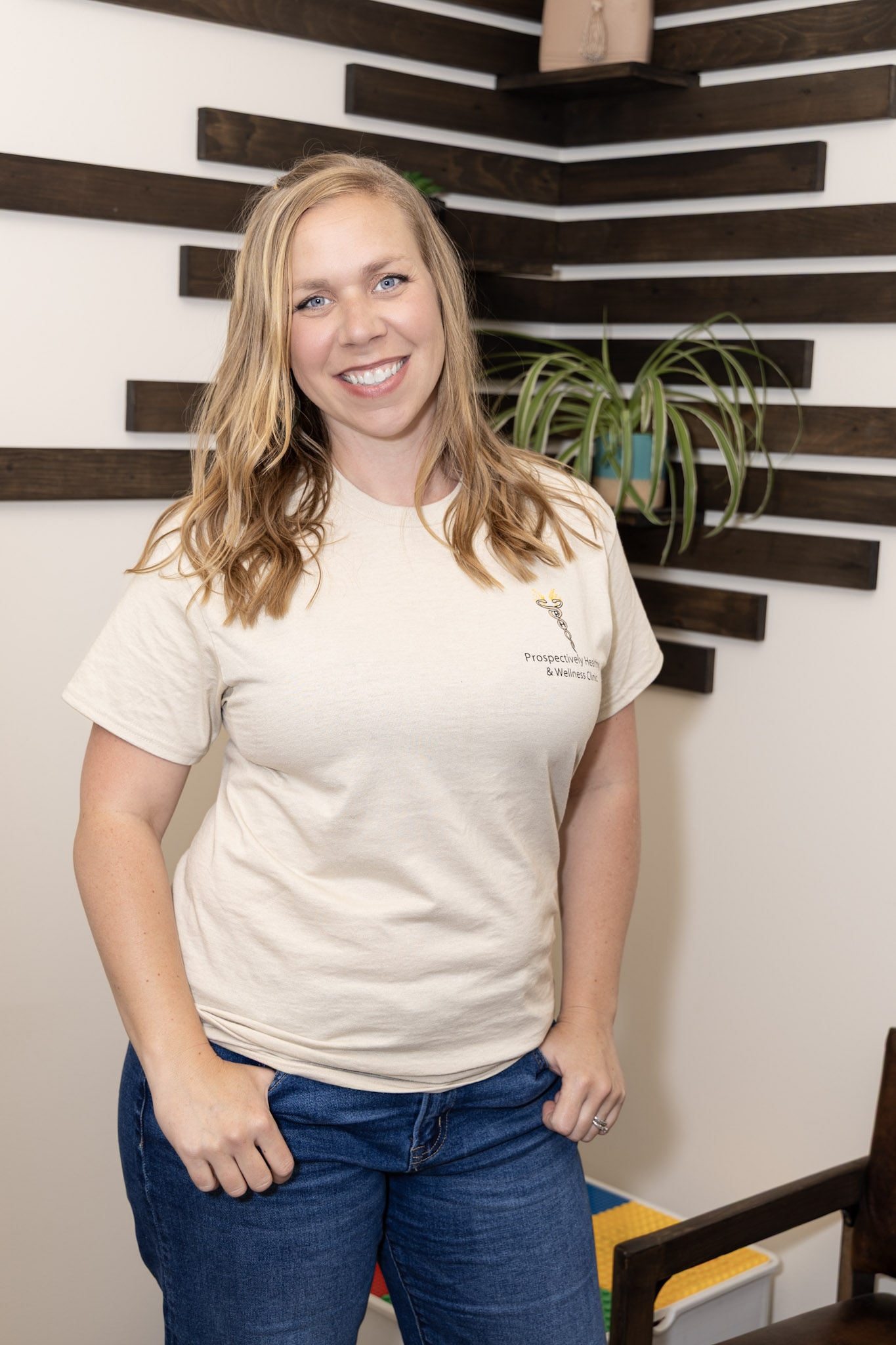 Jessica Moffitt, MCHES, CPT